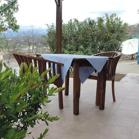 Apartment Alonia House 2